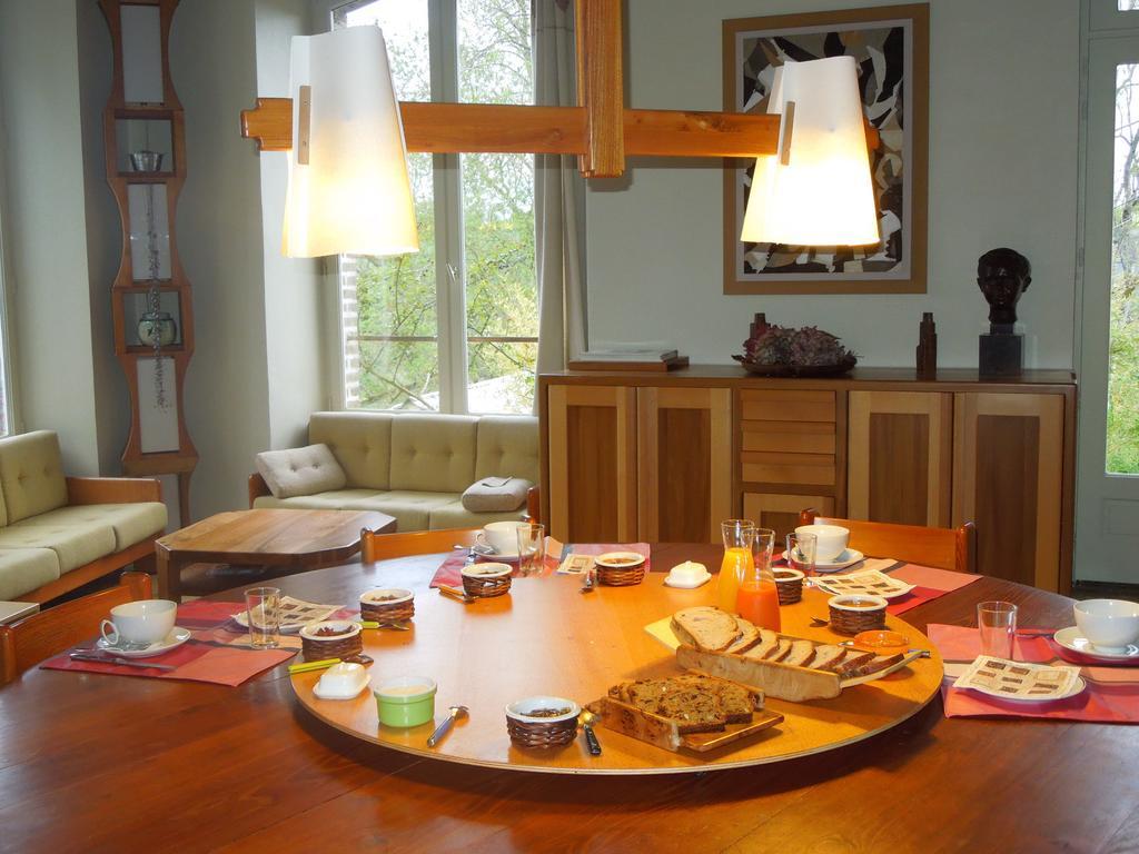 Bed and Breakfast Carrefour De L'Ormeau Mondoubleau Экстерьер фото