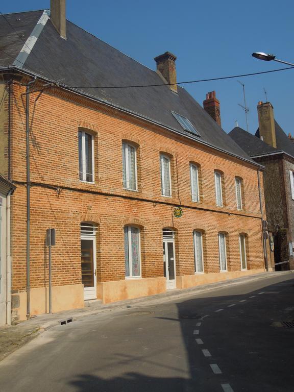 Bed and Breakfast Carrefour De L'Ormeau Mondoubleau Экстерьер фото