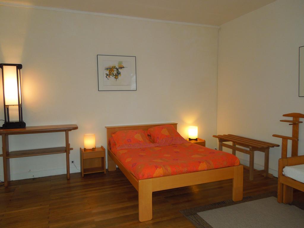 Bed and Breakfast Carrefour De L'Ormeau Mondoubleau Экстерьер фото
