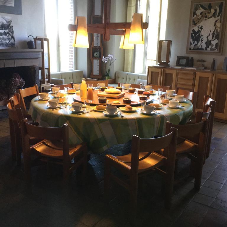Bed and Breakfast Carrefour De L'Ormeau Mondoubleau Экстерьер фото